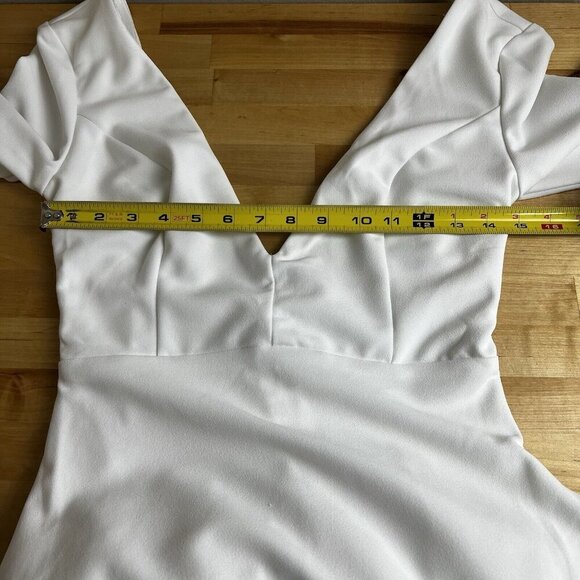 LULUS Extravagant Love White Backless Long Sleeve Ruched Maxi Dress Size Medium - Picture 8 of 10